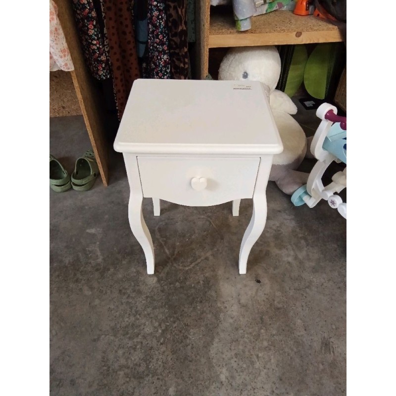 Table de chevet